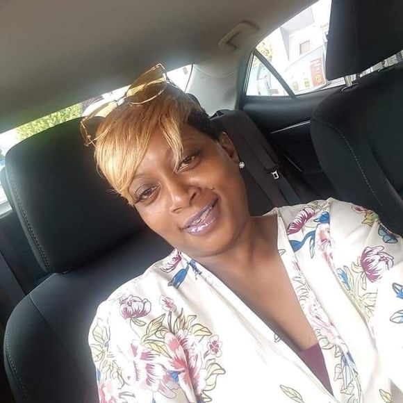 Meet your Posher, Felecia - Picture 1 of 1